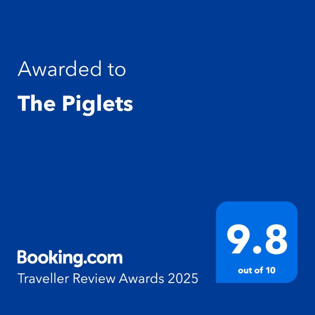 The Piglets Villa York Exterior photo